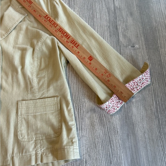 J. JILL Light Green Light Cotton Textured Unlined Jacket, Floral Flip Cuffs Sz 8 - Picture 12 of 13